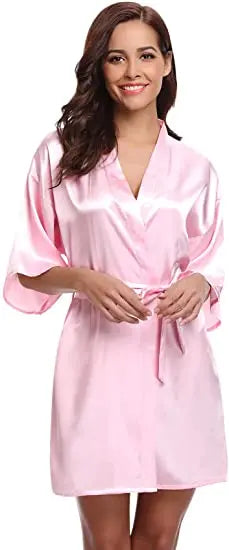 Emerald Grace – Satin Kimono Nightgown