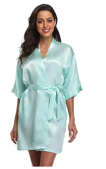 Emerald Grace – Satin Kimono Nightgown