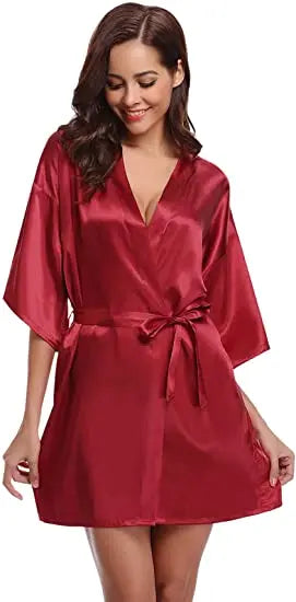 Emerald Grace – Satin Kimono Nightgown