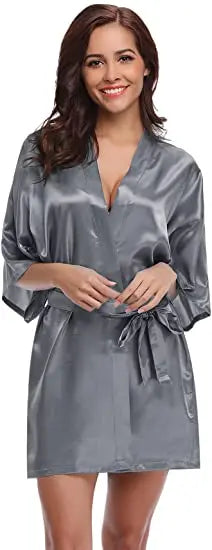 Emerald Grace – Satin Kimono Nightgown