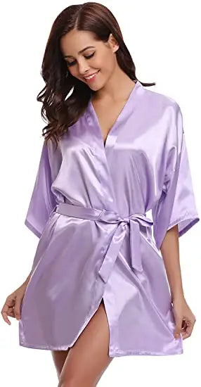 Emerald Grace – Satin Kimono Nightgown