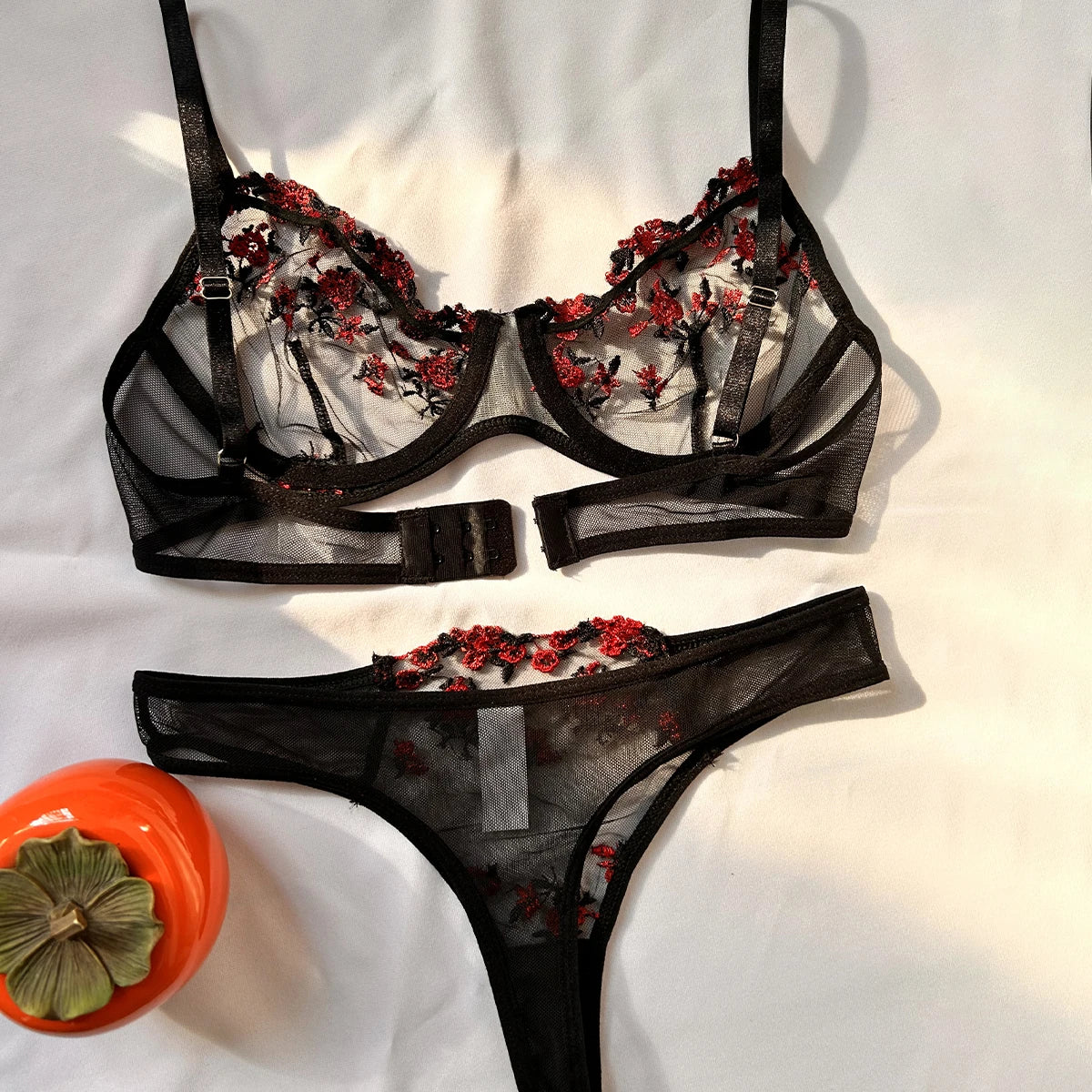 Maison Éternelle Embroidered Lace Set